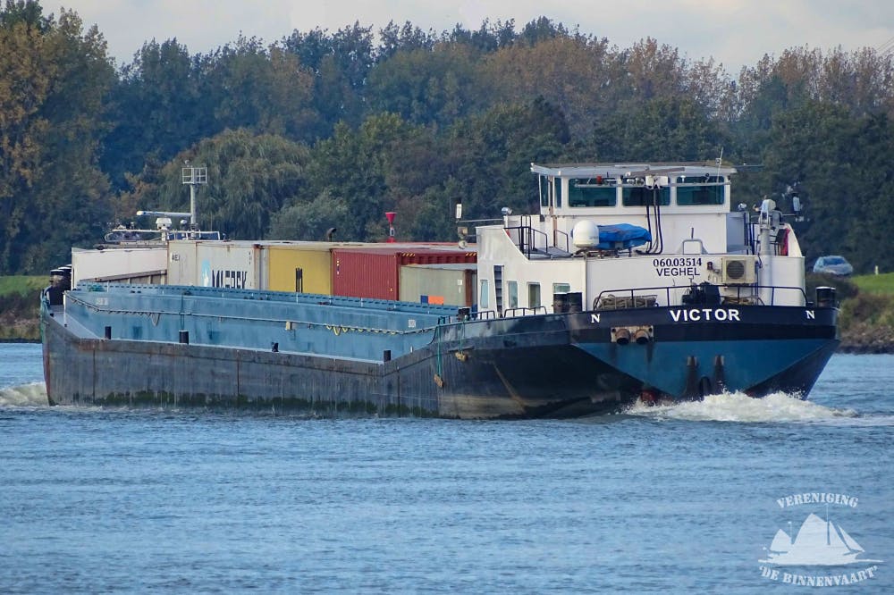 Victor — thumbnail 3